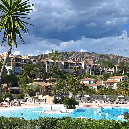 Appartement Le Village - C8 245 By Interhome *