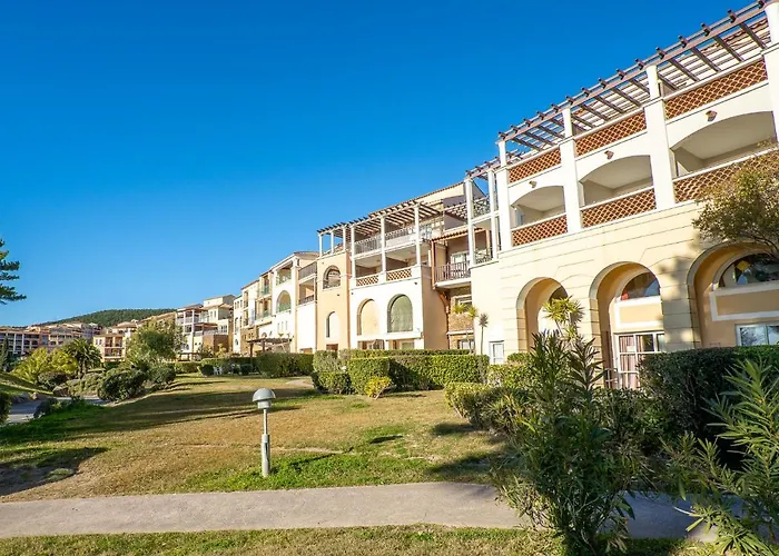 Apartmán Le Village - C8 245 By Interhome Saint-Raphaël