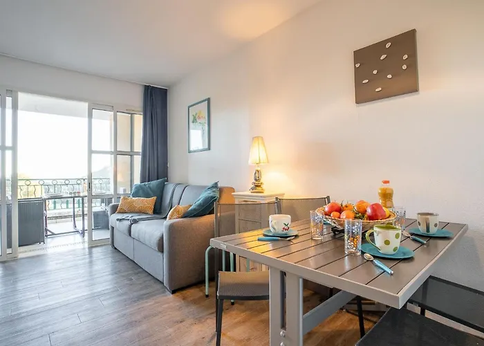 Apartmán Le Village - C8 245 By Interhome Saint-Raphaël