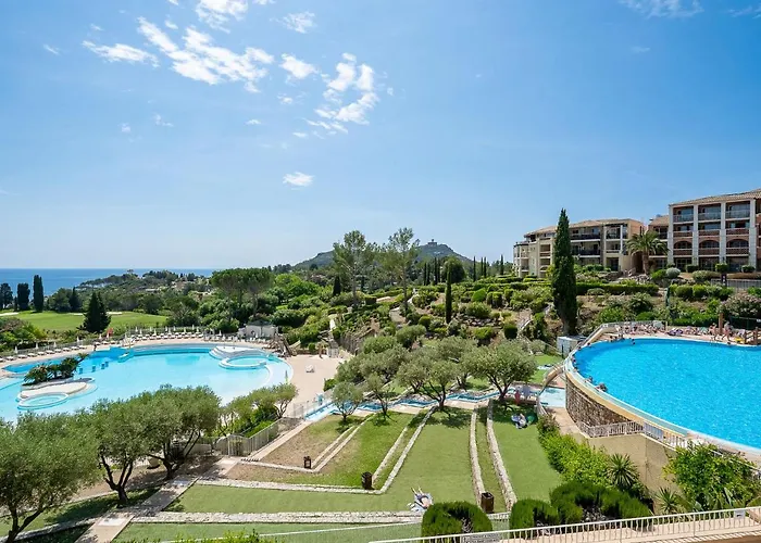 Le Village - C8 245 By Interhome Saint-Raphaël