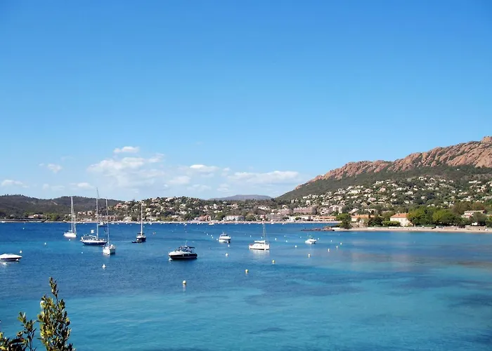Apartmán Le Village - C8 245 By Interhome Saint-Raphaël