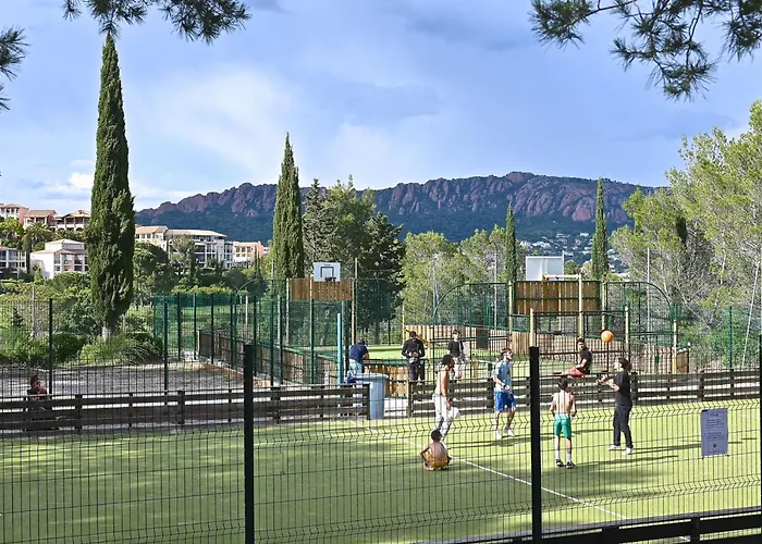 Le Village - C8 245 By Interhome Saint-Raphaël